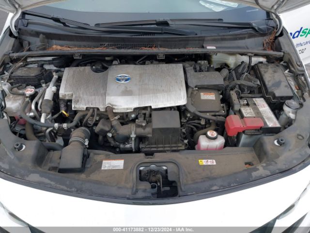 JTDKAMFP1N3208718 Toyota Prius Prime Le
