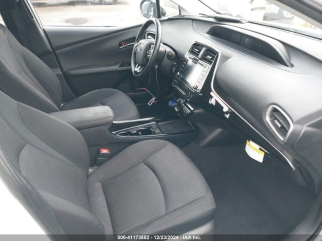 JTDKAMFP1N3208718 Toyota Prius Prime Le