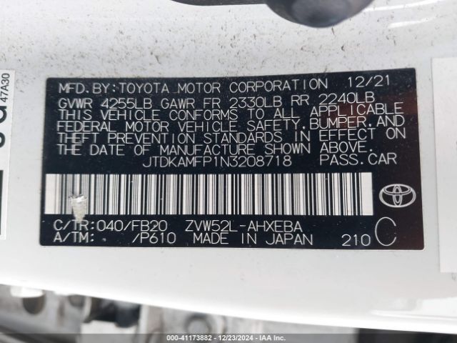 JTDKAMFP1N3208718 Toyota Prius Prime Le
