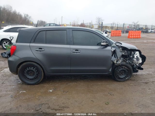 JTKKUPB45E1045712 Scion XD
