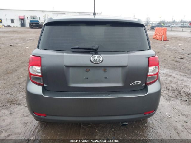 JTKKUPB45E1045712 Scion XD