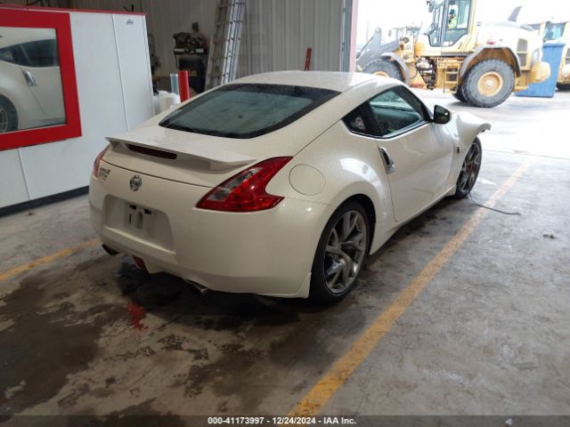 2017 NISSAN 370Z JN1AZ4EH2HM953350 Photo 3