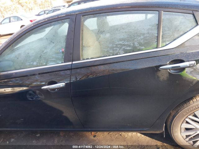 1N4BL4DV9SN305716 Nissan Altima Sv Fwd
