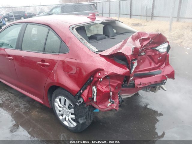 JTDEPMAEXNJ223957 Toyota COROLLA LE