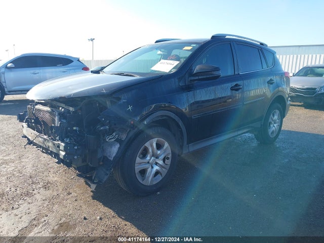 Toyota RAV4 LE 2015 2T3ZFREV0FW217843 Image 2