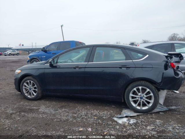 3FA6P0HD8LR166967 Ford FUSION SE