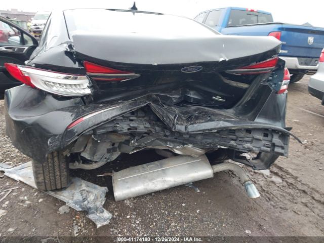 3FA6P0HD8LR166967 Ford FUSION SE