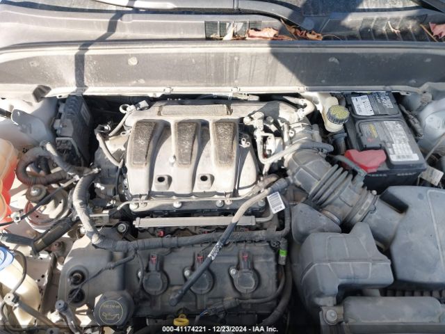 2LMTJ6LR5GBL24674 Lincoln Mkx Reserve