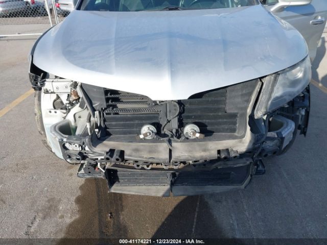 2LMTJ6LR5GBL24674 Lincoln Mkx Reserve