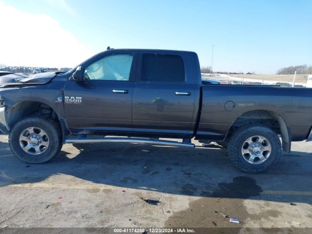 3C6UR5DL9JG284645 RAM 2500 Big Horn  4x4 6'4 Box