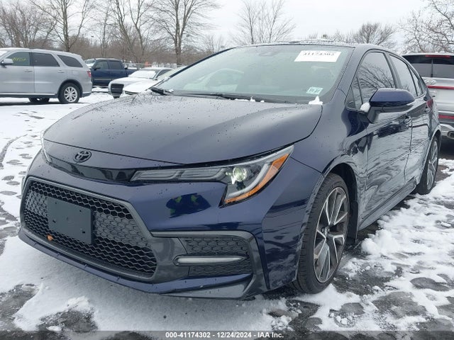 Toyota COROLLA SE 2022 5YFS4MCE3NP115085 Image 2