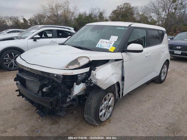 KIA SOUL LX 2024 KNDJ23AUXR7236743 Image 2