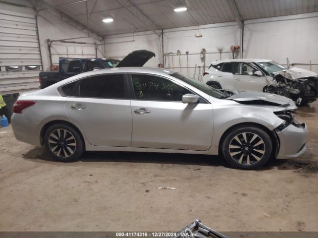 1N4AL3AP2JC125080 Nissan Altima 2.5 Sv
