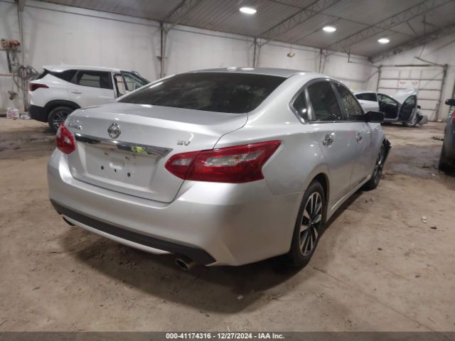 1N4AL3AP2JC125080 Nissan Altima 2.5 Sv
