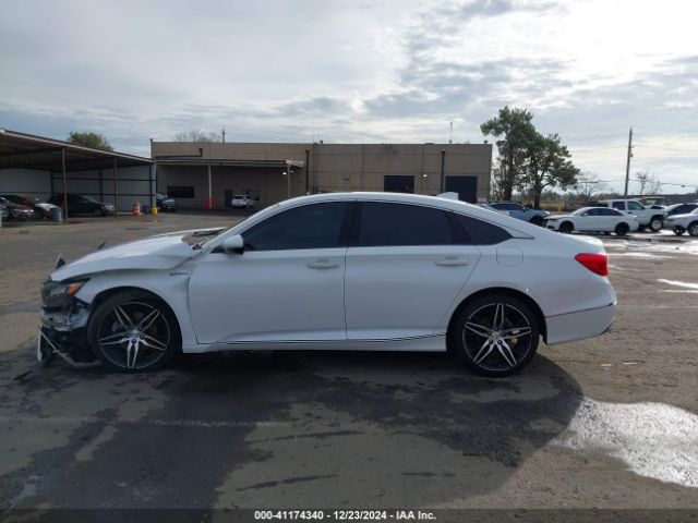 1HGCV3F95NA027008 Honda Accord Hybrid Touring
