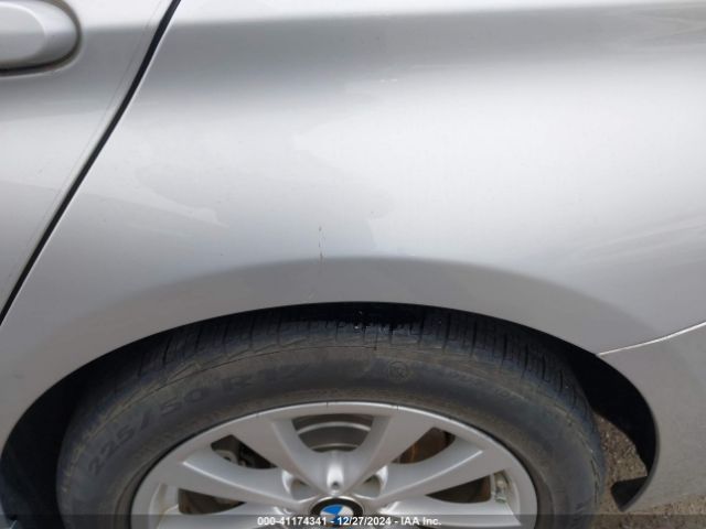 WBA8A9C37HK864874 BMW 320i