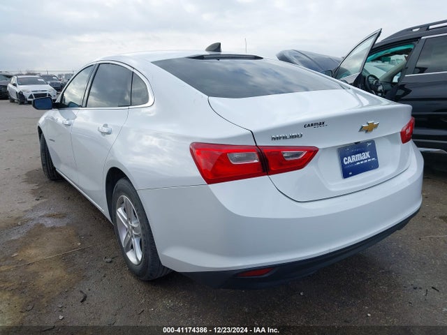 1G1ZB5ST4LF150158 Chevrolet Malibu Fwd Ls