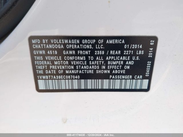 1VWBT7A39EC067040 Volkswagen Passat 1.8t Se