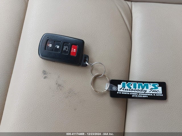 Toyota Rav4 Limited 2015 2T3YFREV2FW217502 Image 11
