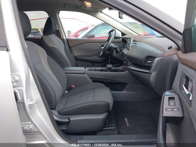 Nissan Rogue Sv Intelligent Awd 2023 5N1BT3BB7PC942390 Image 5