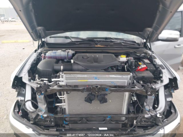 1C6SRFJP2SN567742 RAM 1500 Laramie  4x4 5'7 Box