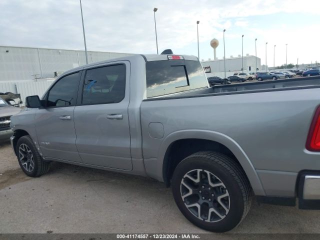 1C6SRFJP2SN567742 RAM 1500 Laramie  4x4 5'7 Box