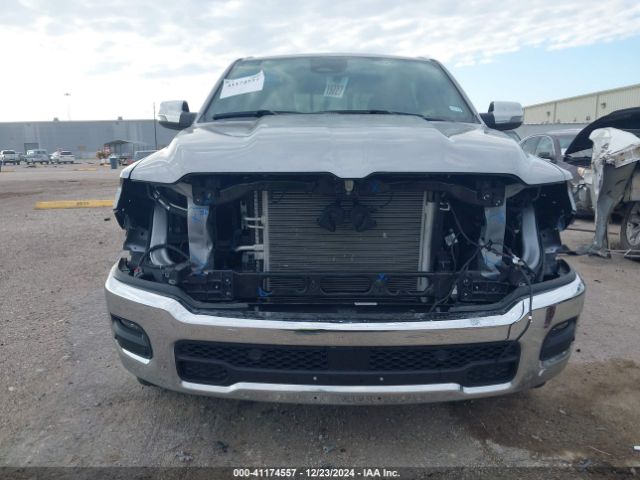 1C6SRFJP2SN567742 RAM 1500 Laramie  4x4 5'7 Box