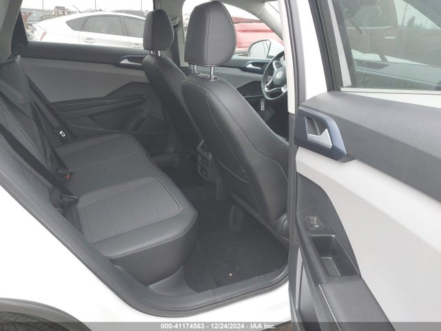 3VVVX7B27RM123198 Volkswagen Taos 1.5t Se