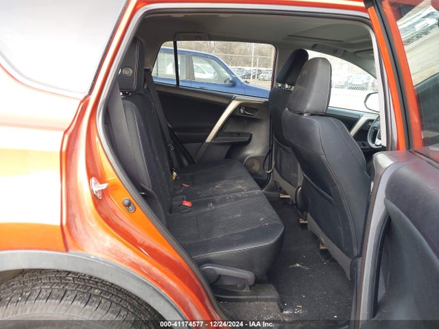 Toyota Rav4 Xle 2015 2T3RFREV9FW341612 Image 8