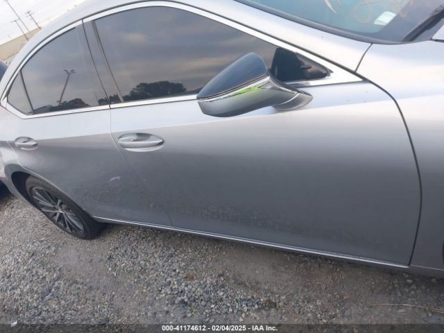 58ADZ1B1XPU150904 Lexus ES 350