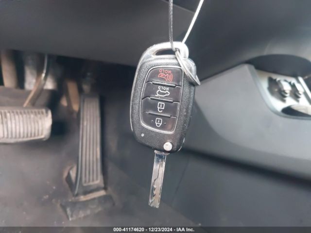 5XYZT3LB2HG412388 Hyundai Santa Fe Sport 2.4l