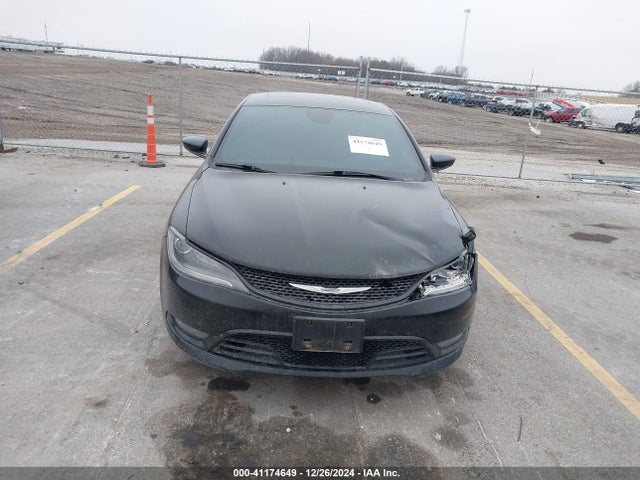 Chrysler 200 S 2015 1C3CCCDG9FN707241 Image 12