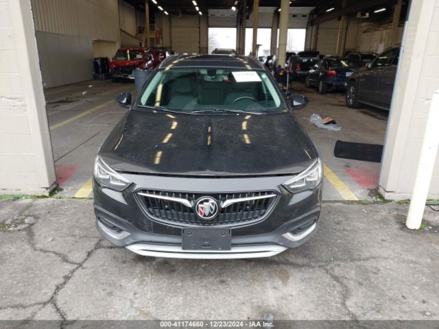 W04GV8SX6J1149477 Buick Regal Tourx Essence