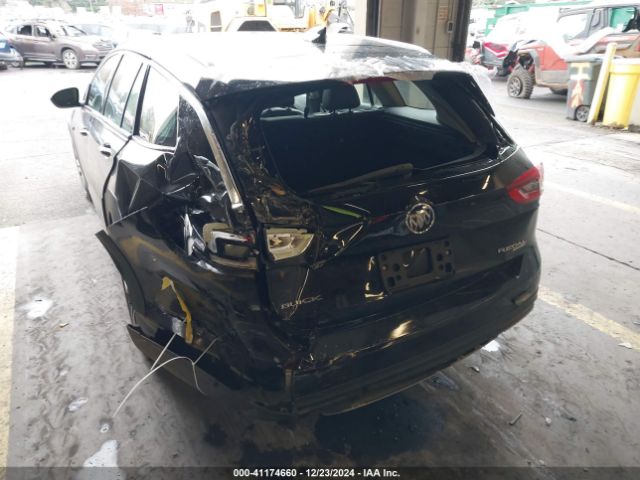 W04GV8SX6J1149477 Buick Regal Tourx Essence