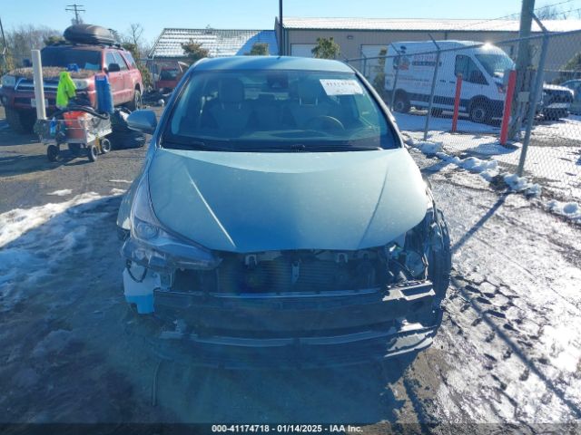 JTDKAMFU4N3171010 Toyota Prius L