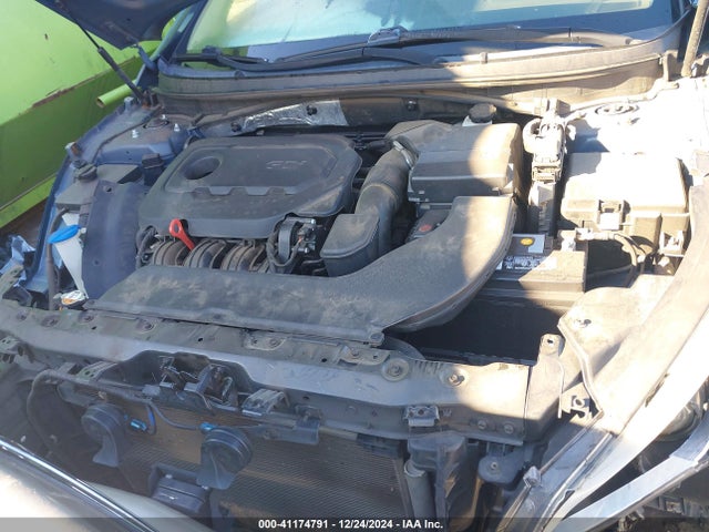 Hyundai Sonata Limited 2015 5NPE34AF3FH134813 Image 10
