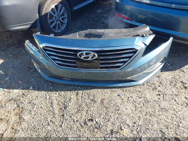 Hyundai Sonata Limited 2015 5NPE34AF3FH134813 Image 12