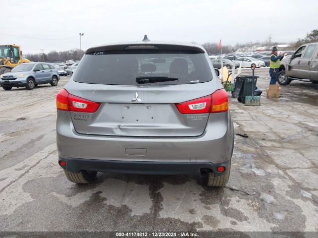 JA4AR3AU7HZ047198 Mitsubishi Outlander Sport 2.0 Es