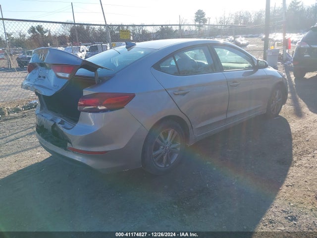 5NPD84LF4HH008893 Hyundai ELANTRA SE