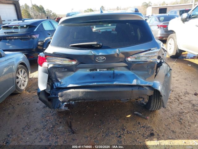 7MUBAAAG9RV104784 Toyota Corolla Cross Le