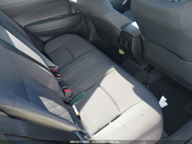 7MUBAAAG9RV104784 Toyota Corolla Cross Le