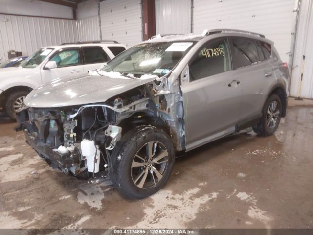 JTMRFREV8JD244360 Toyota Rav4 Adventure/xle