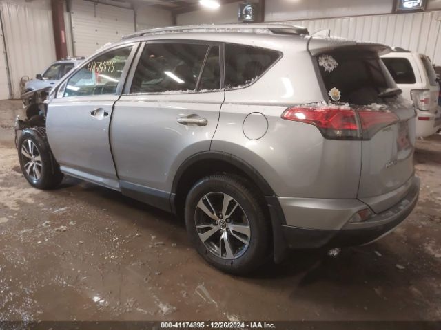 JTMRFREV8JD244360 Toyota Rav4 Adventure/xle