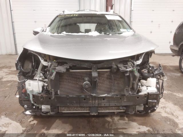 JTMRFREV8JD244360 Toyota Rav4 Adventure/xle