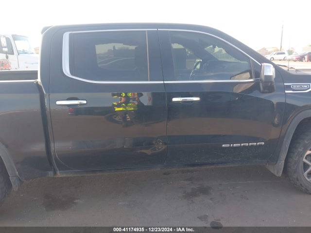Продажа на аукционе авто 2022 Gmc Sierra 1500 4wd  Short Box Slt, vin: 3GTUUDED7NG670110, номер лота: 41174935
