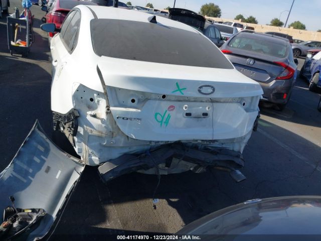 3KPF24AD3LE192202 KIA Forte Lxs