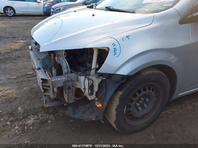 Chevrolet Sonic Ls Auto 2014 1G1JA5SH9E4168035 Image 13