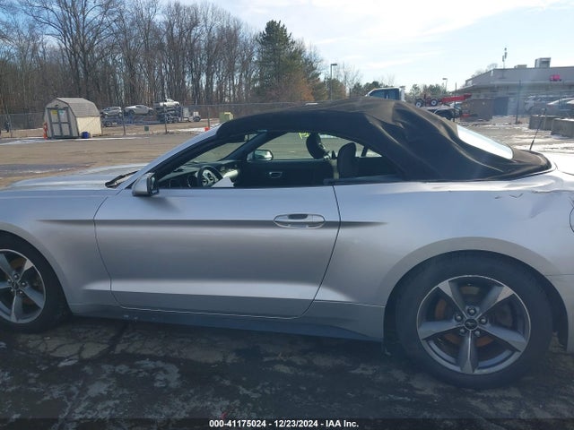 Ford Mustang V6 2015 1FATP8EM2F5389955 Image 14