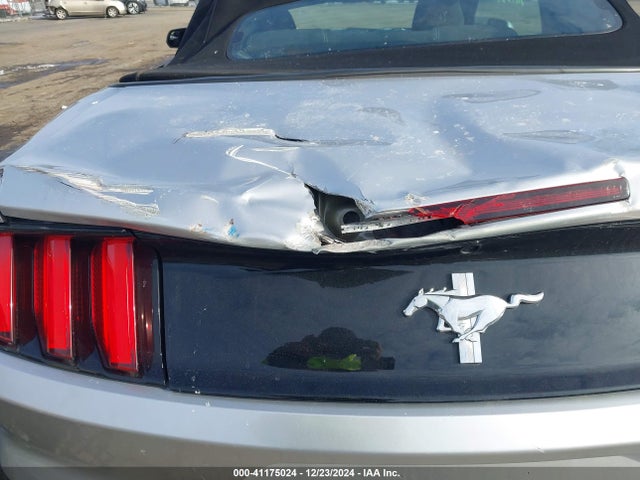 Ford Mustang V6 2015 1FATP8EM2F5389955 Image 18