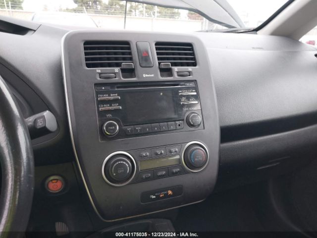 1N4AZ0CP7FC312719 Nissan LEAF S